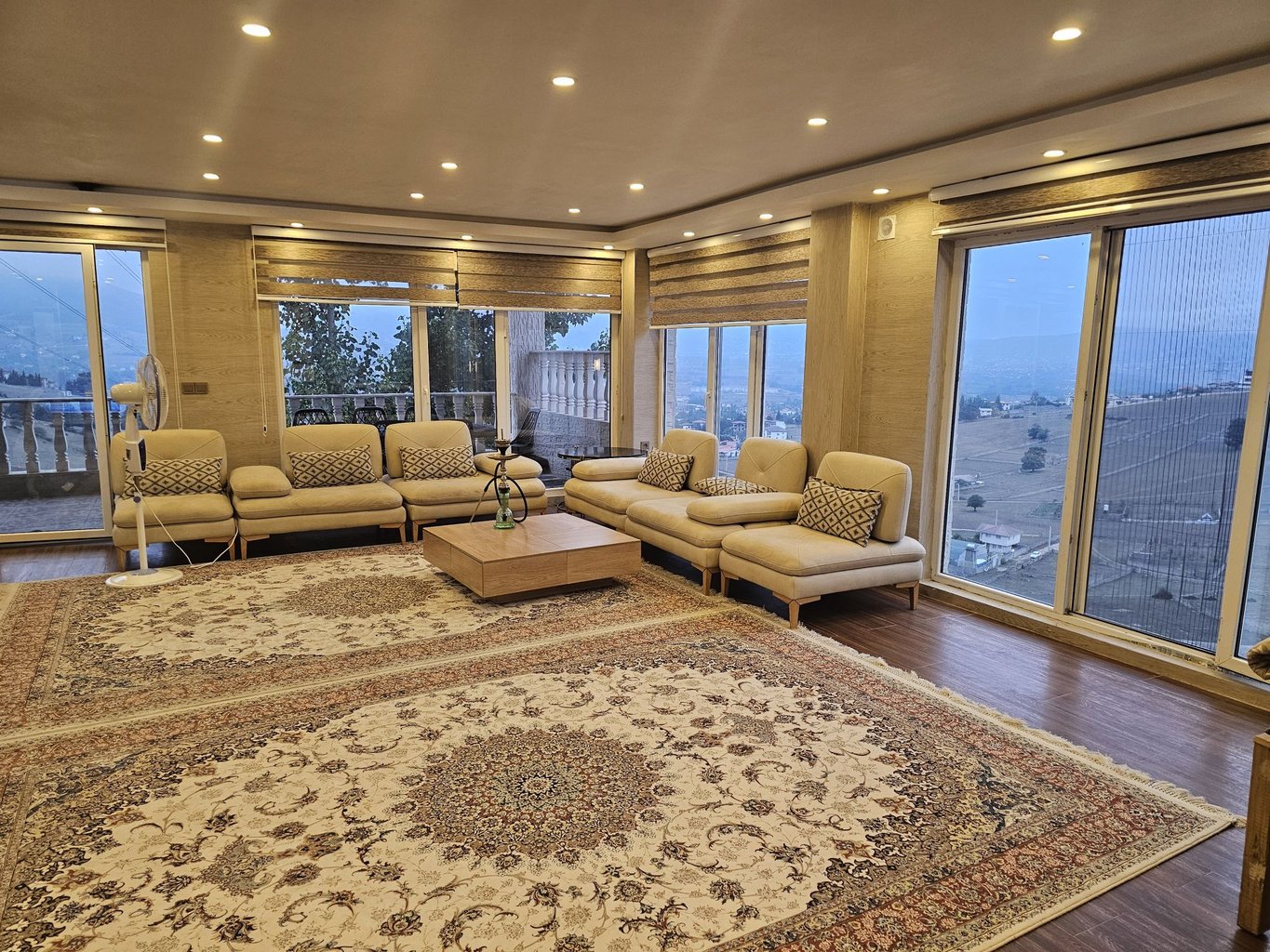 آپارتمان دوخوابه عمارت شیرین - واحد 5