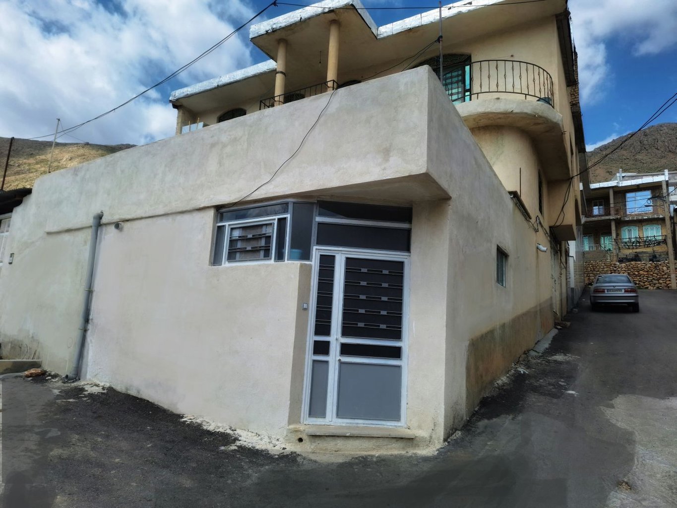 یک خوابه سپیدان