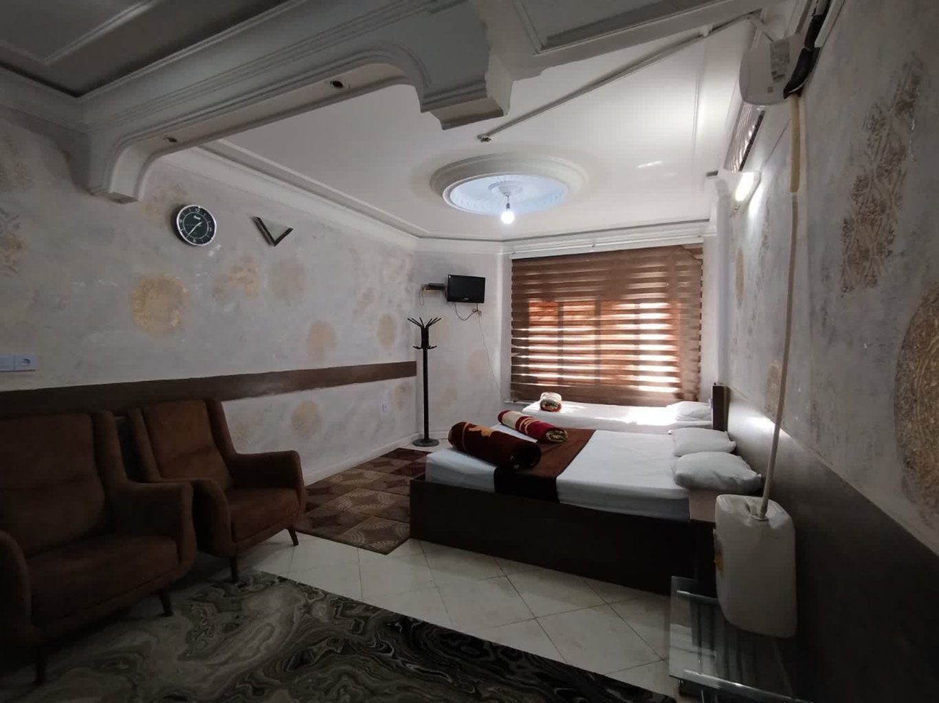 فلت افشین - واحد 401