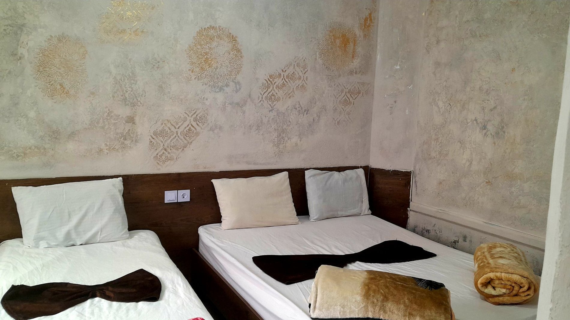 افشین - واحد 303