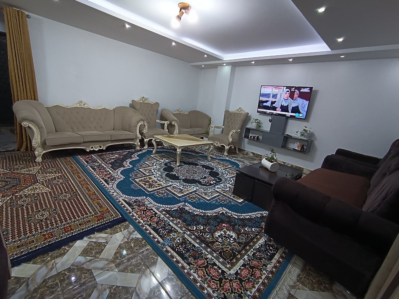 سوئیت دوخوابه آریاز