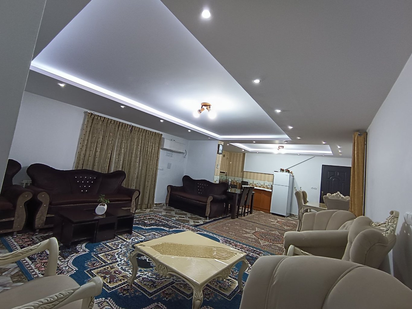 سوئیت دوخوابه آریاز