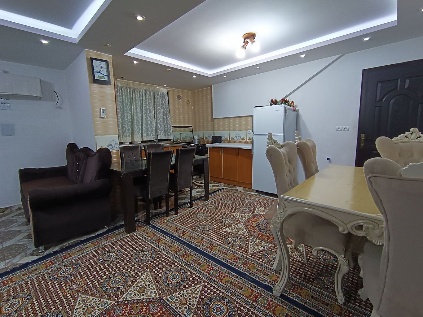 سوئیت دوخوابه آریاز