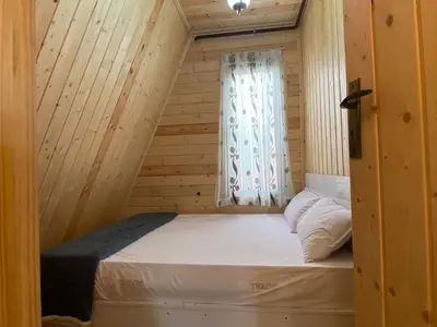 کلبه دوخوابه سوئیسی گیسوم