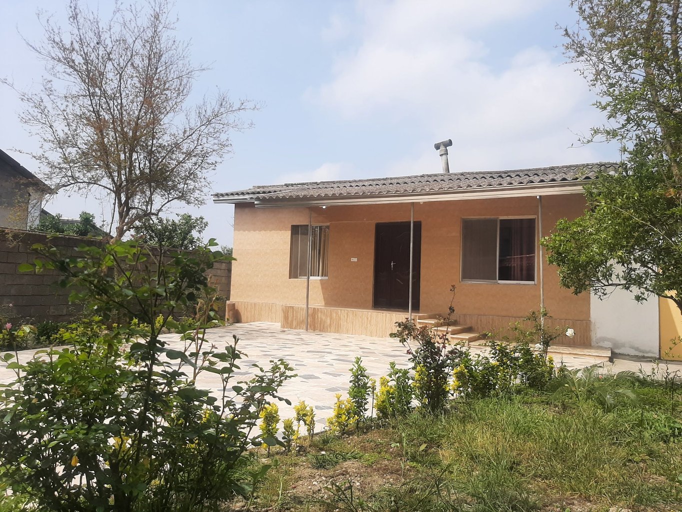 دوخوابه دهکده سبز