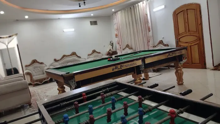 ویلا سه خوابه استخردار آبگرم چاه خاصه - طبقه اول 