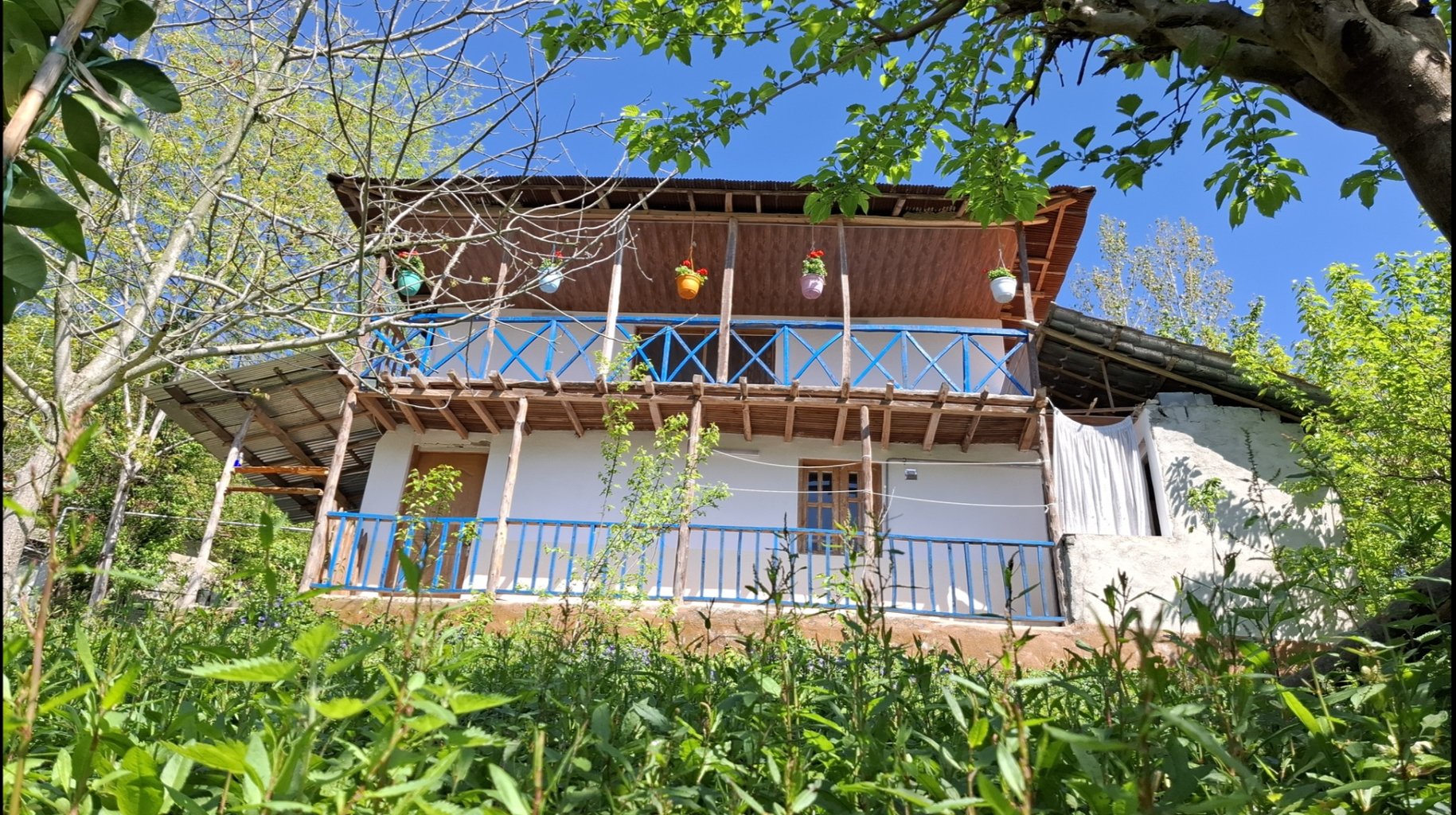 کلبه یک خوابه دوبلکس لفور