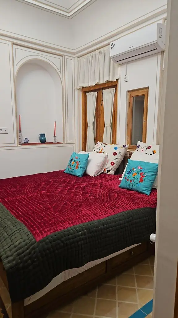 اقامتگاه سنتی قاجاری ماهگرفته - واحد آبان - فصل زمستان اتاق ابان