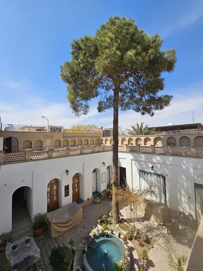 اقامتگاه سنتی عمارت قاجاری ماهگرفته - واحد سرداب شهریور