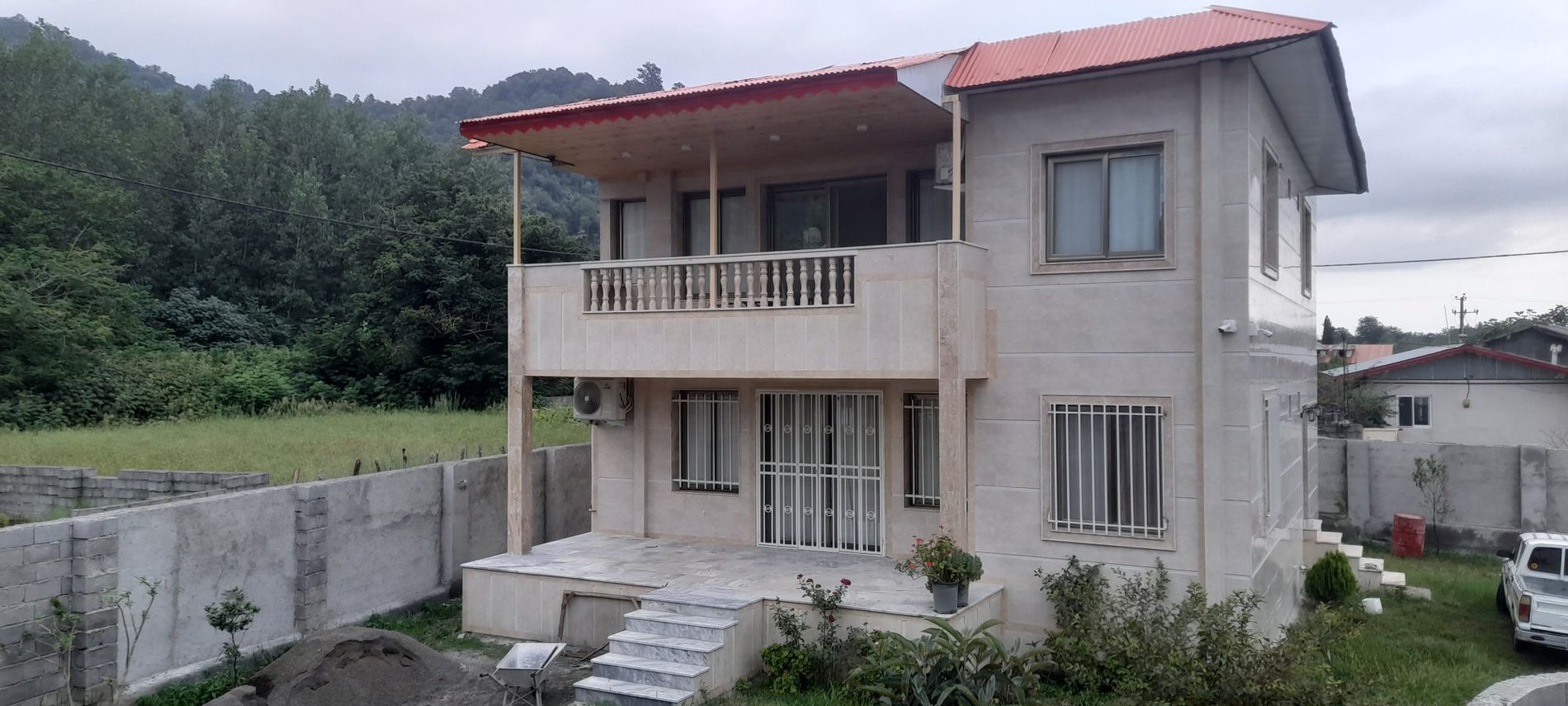 ویلا دوخوابه جنگلی آیلین - نمای بیرونی اقامتگاه