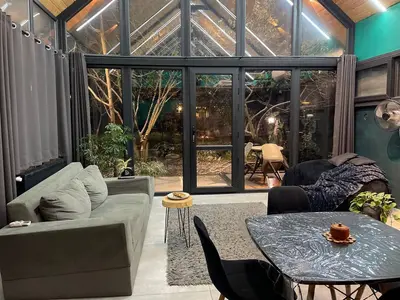 کلبه یک خوابه جنگلی توکا