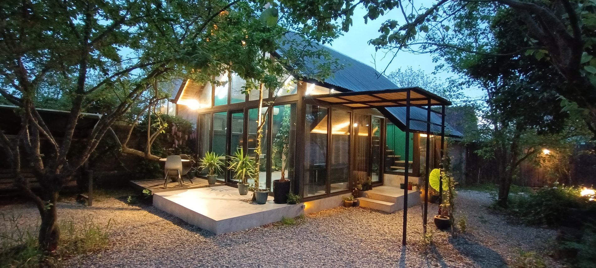 کلبه یک خوابه جنگلی توکا