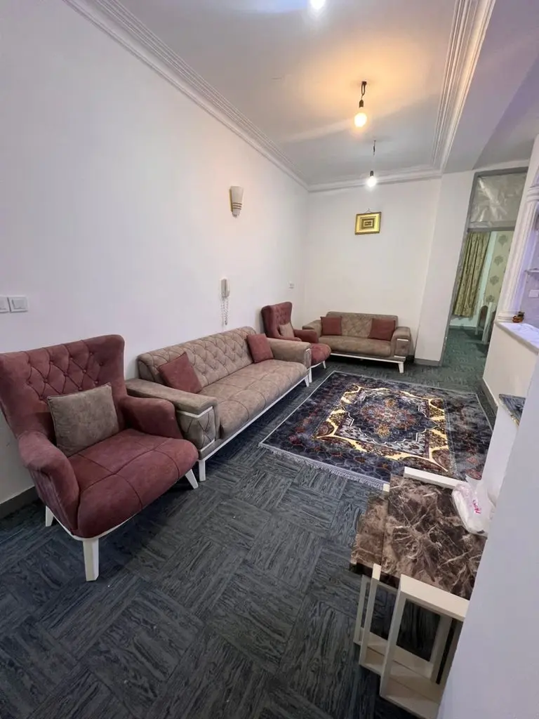 آپارتمان سه خوابه زارعی 1