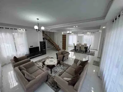 ویلا دوخوابه جنگلی دوبلکس رویال