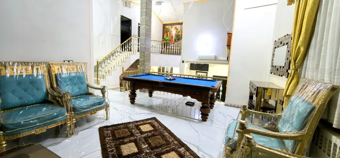 ویلا سه خوابه استخردار آبگرم شیشه ای شادپور