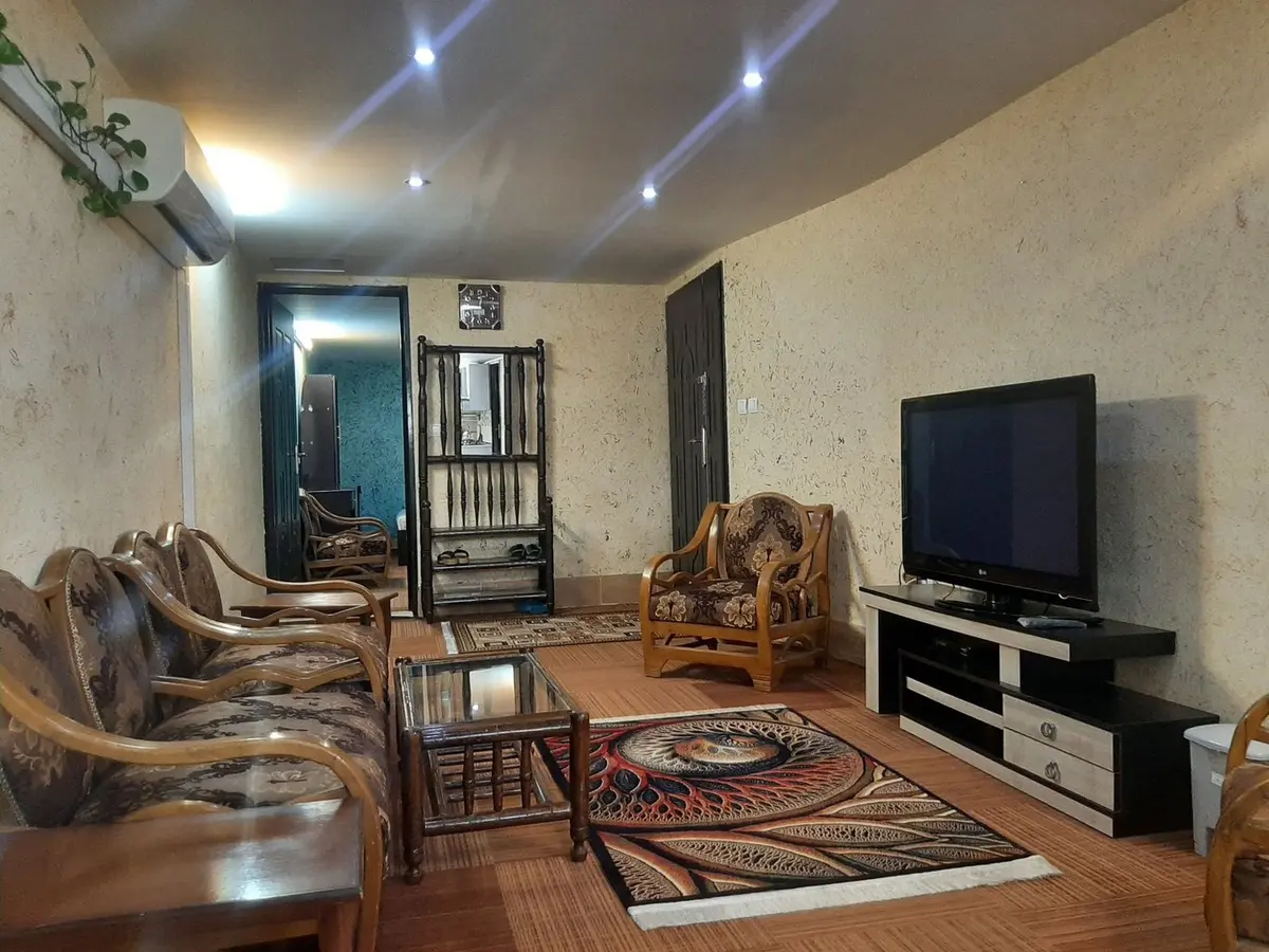 سوئیت یک خوابه شهرک گلدشت حافظ