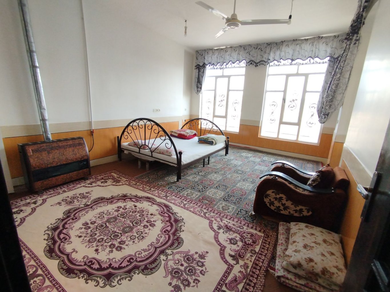 ویلا دوخوابه پل زمانخان دهکده نگین