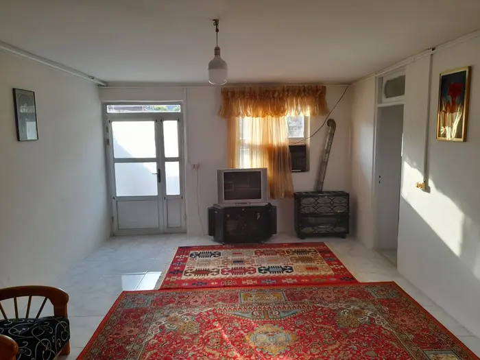 سوئیت یک خوابه خانه امید