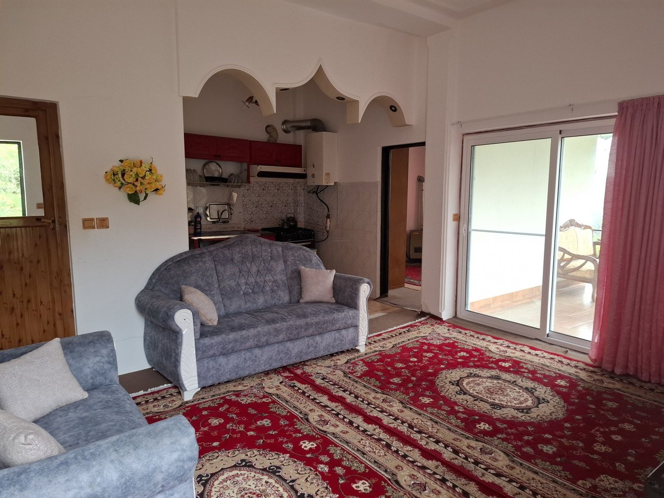 سوئیت یک خوابه منصف