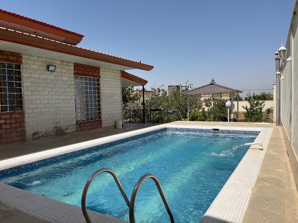 ویلا یک خوابه استخردار آبگرم 105