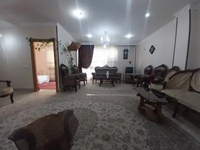 آپارتمان دوخوابه پل خواجو ۹