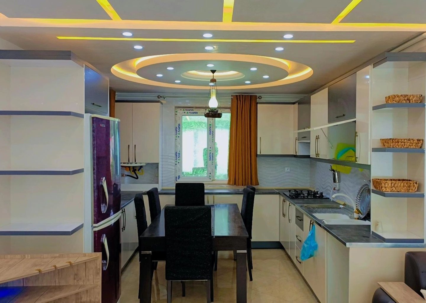 یک خوابه جنگلی سد اکباتان