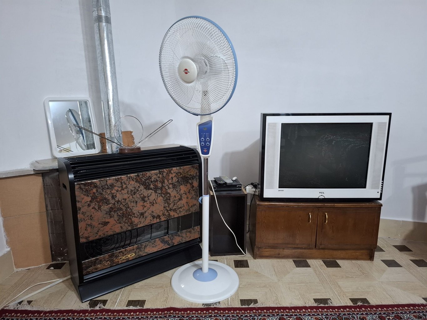 فلت گل آفتابگردان جوستان