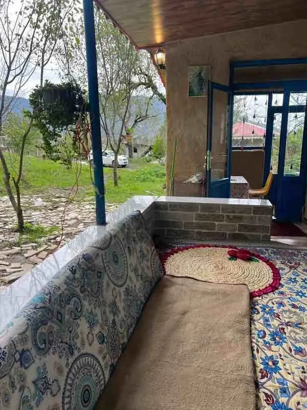 کلبه فلت جنگلی بهارناز - انتخاب عنوان تصویر