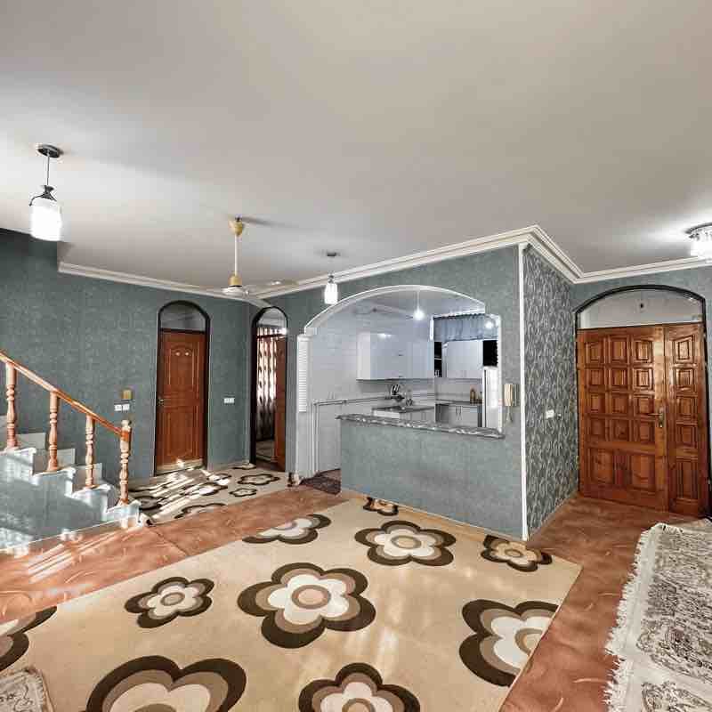 سوئیت تو شهر کنار دریا همراه تراس بزرگ