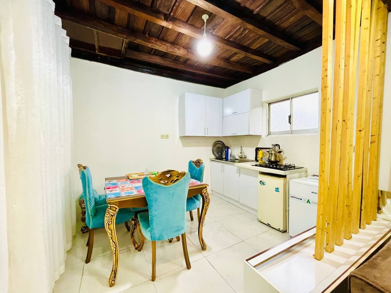 کلبه یک خوابه سنتی آوا