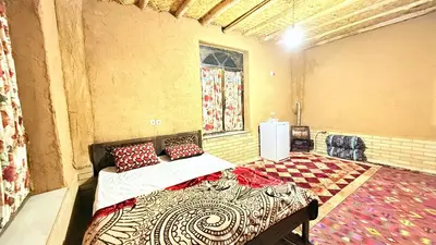 بومگردی ییلاق پارسه - واحد خورشید