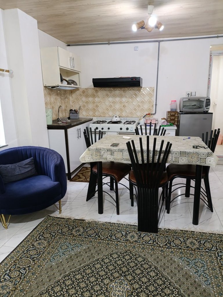 سوئیت باغ با صفا باروس