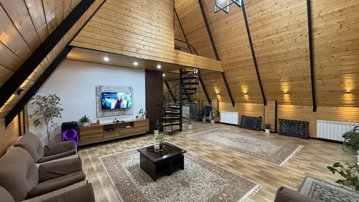 کلبه دوخوابه سوئیسی تی تی