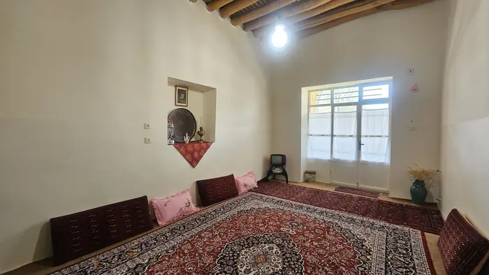 بوم گردی سالیز - واحد آرام