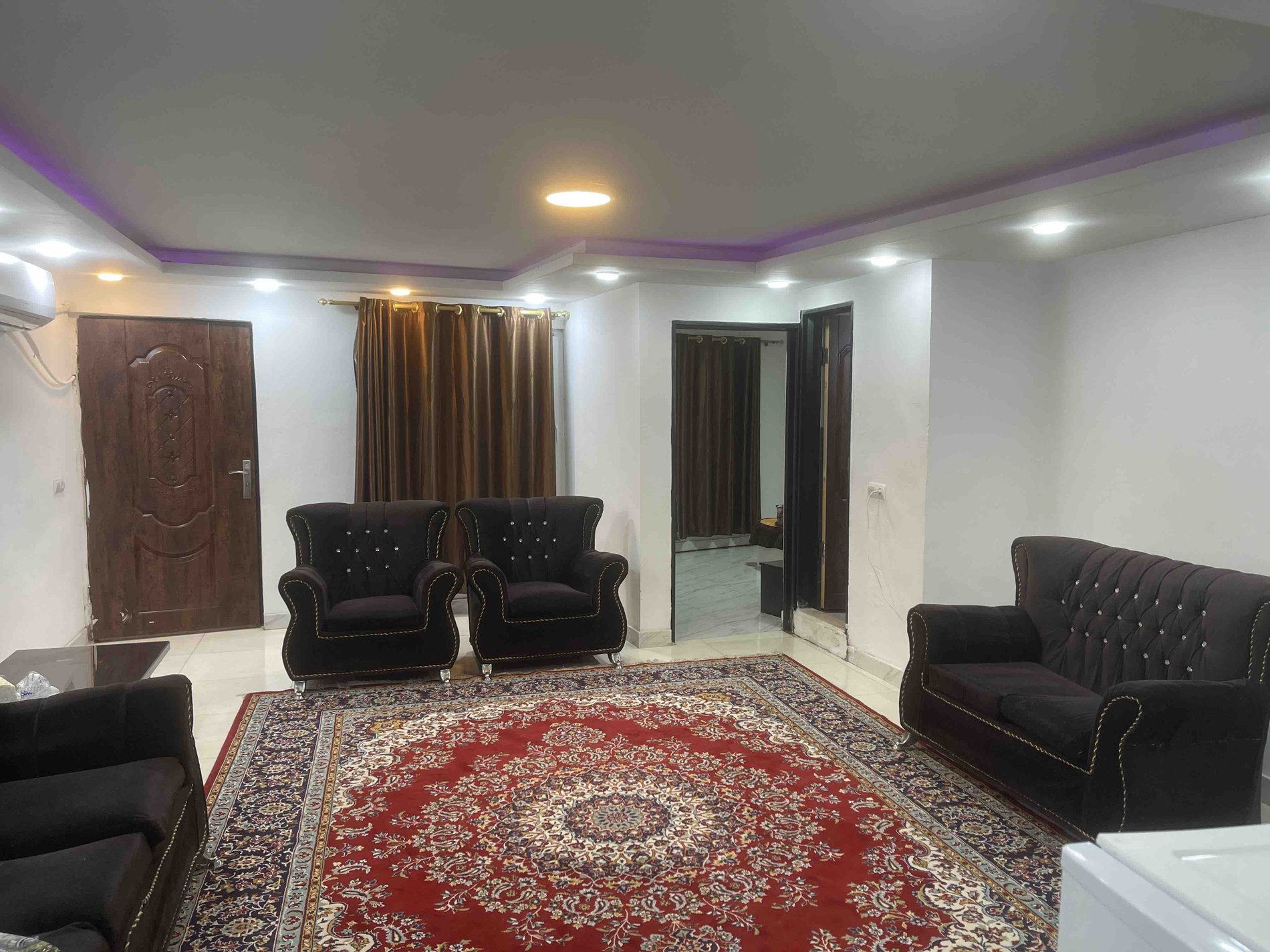 ویلا دوخوابه طبیعت 4 - پذیرایی