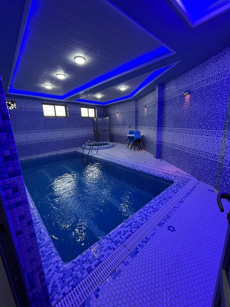 ویلا دوخوابه استخردار آبگرم فانوس 1