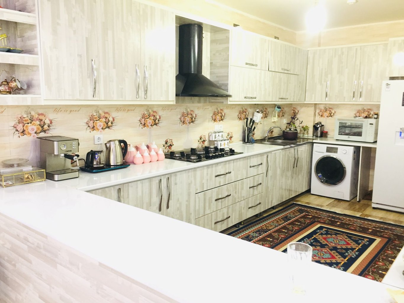 آپارتمان یک خوابه آبشاری