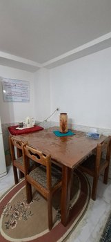 ویلا یک خوابه استخردار ایلیاران - میز ناهارخوری