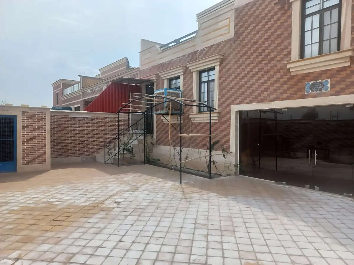 ویلا یک خوابه میلادی - حیاط