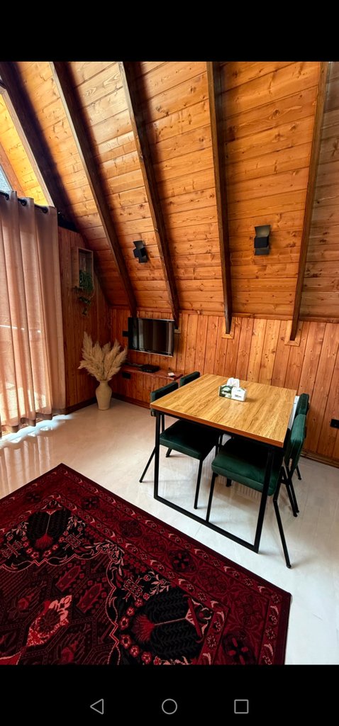 سوئیسی جنگلی و کوهستانی شادان