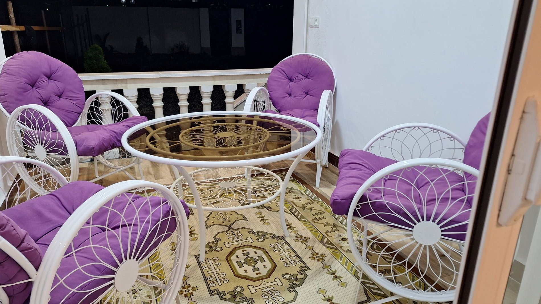 دوخوابه شب خاطرها