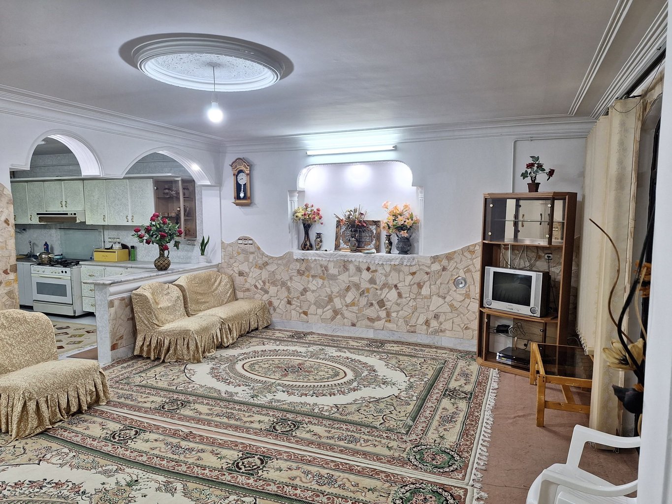 آپارتمان یک خوابه انارستان 12