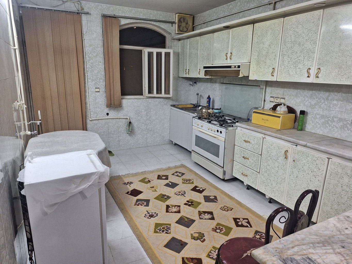 آپارتمان یک خوابه انارستان 12