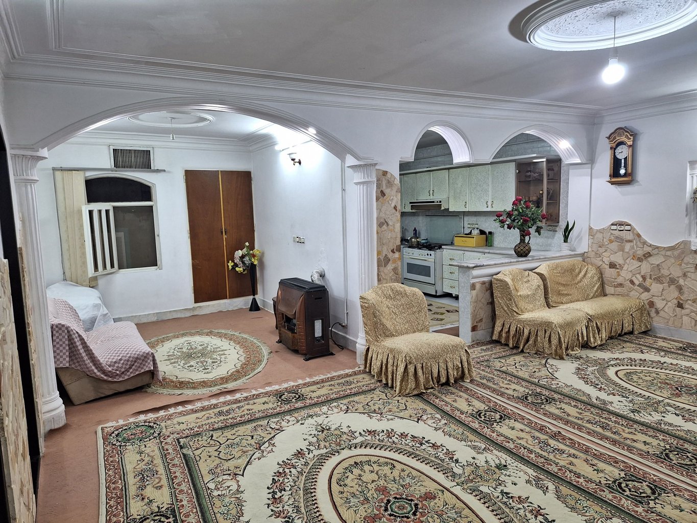 آپارتمان یک خوابه انارستان 12