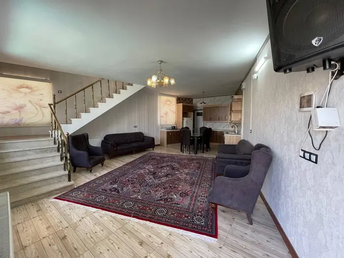 ویلا یک خوابه استخردار آبگرم پاپی خالدار