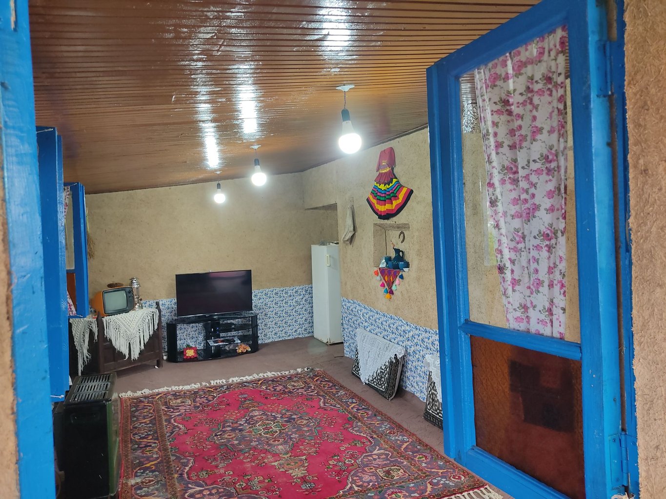 کلبه یک خوابه سنتی مهر