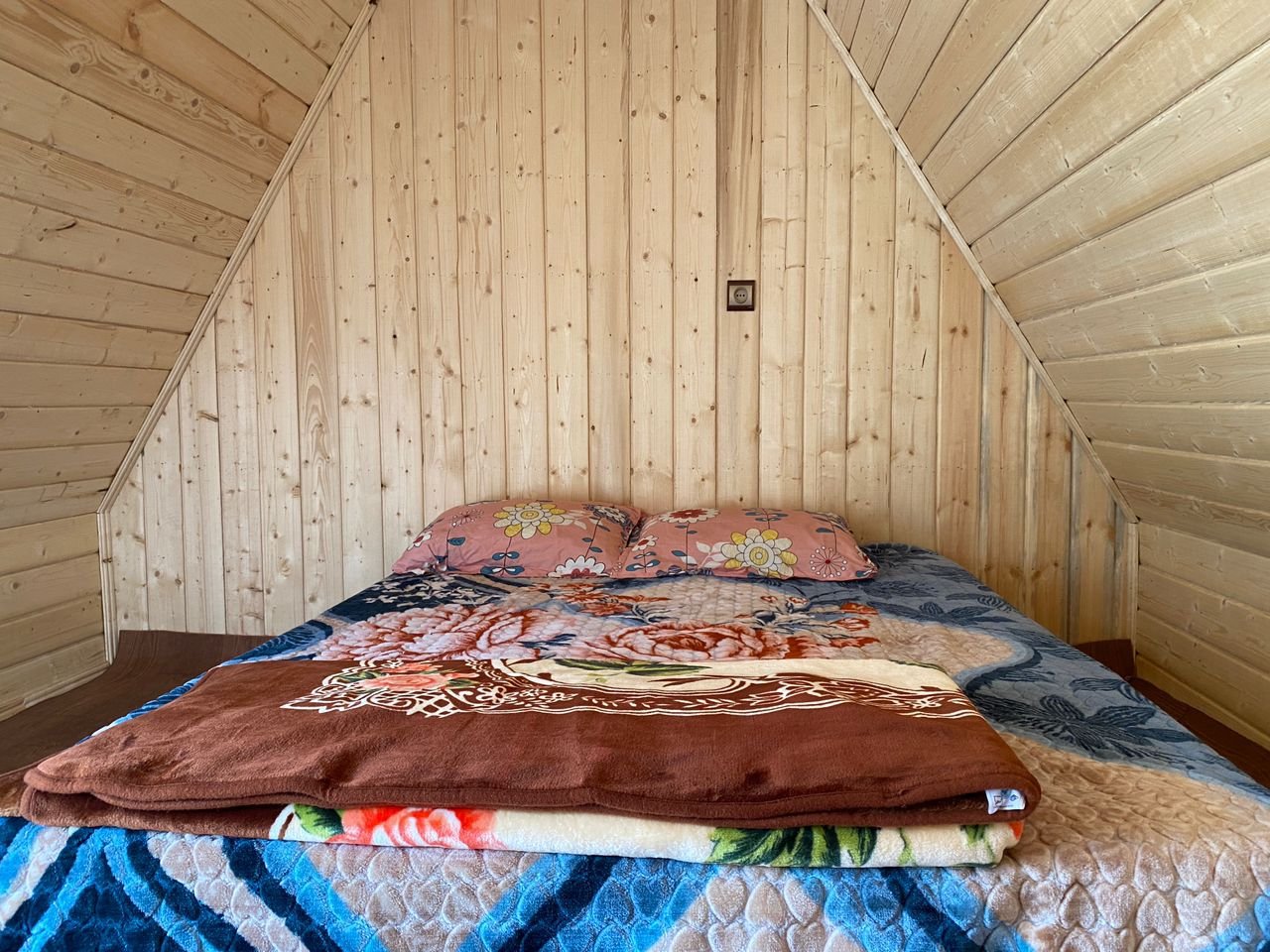 دوخوابه سوئیسی پوریا