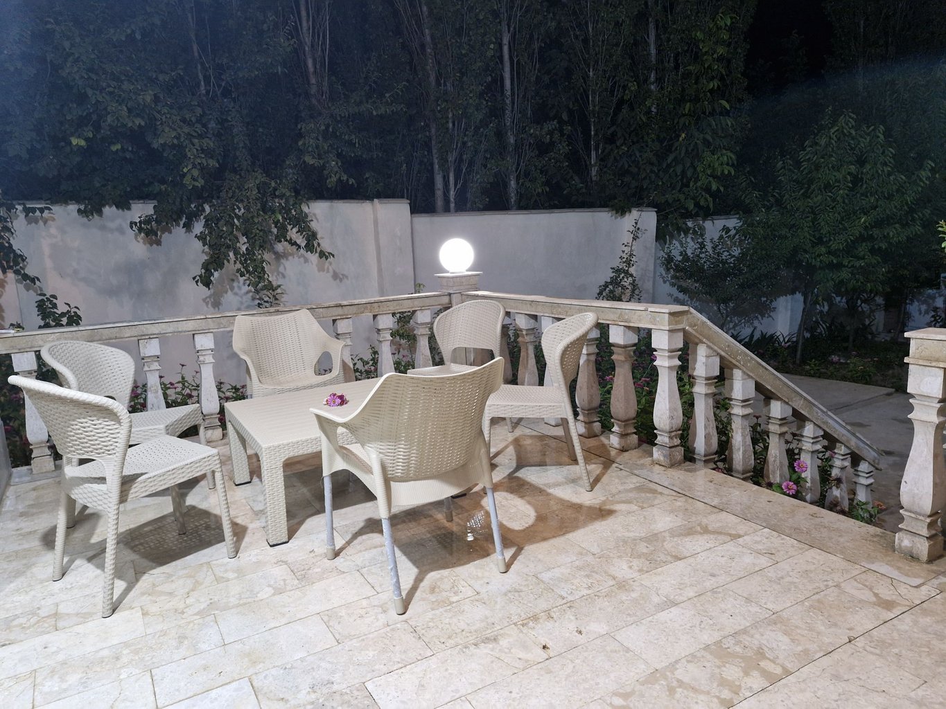 دوخوابه بلوط ۱