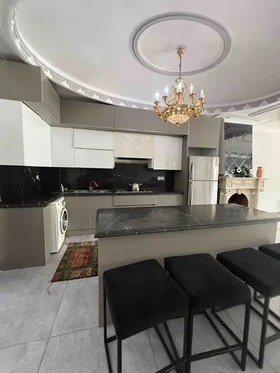 ویلا چهارخوابه  استخردار آبگرم امیرسام 1