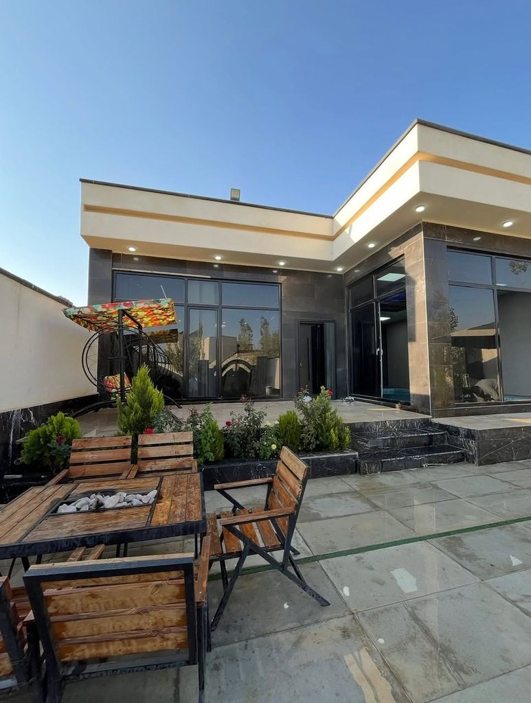 ویلا دوخوابه استخردار آبگرم زیما